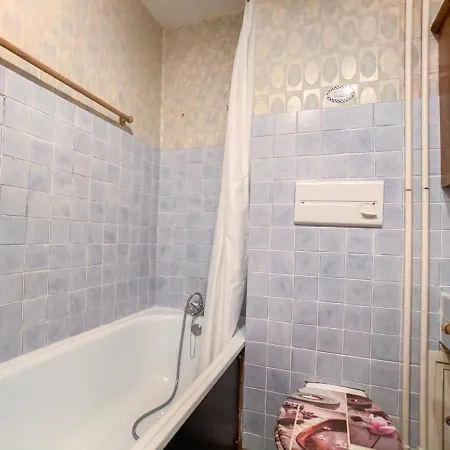 Lumineux à Val Claret, Proche Pistes Et Commerces, Balcon, Animaux Permis - Fr-1-502-499 Appartement